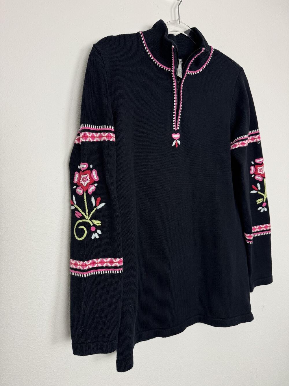 Hanna Andersson Sweater Womens Small Black 1/4 Zip Floral Ski Embroidered